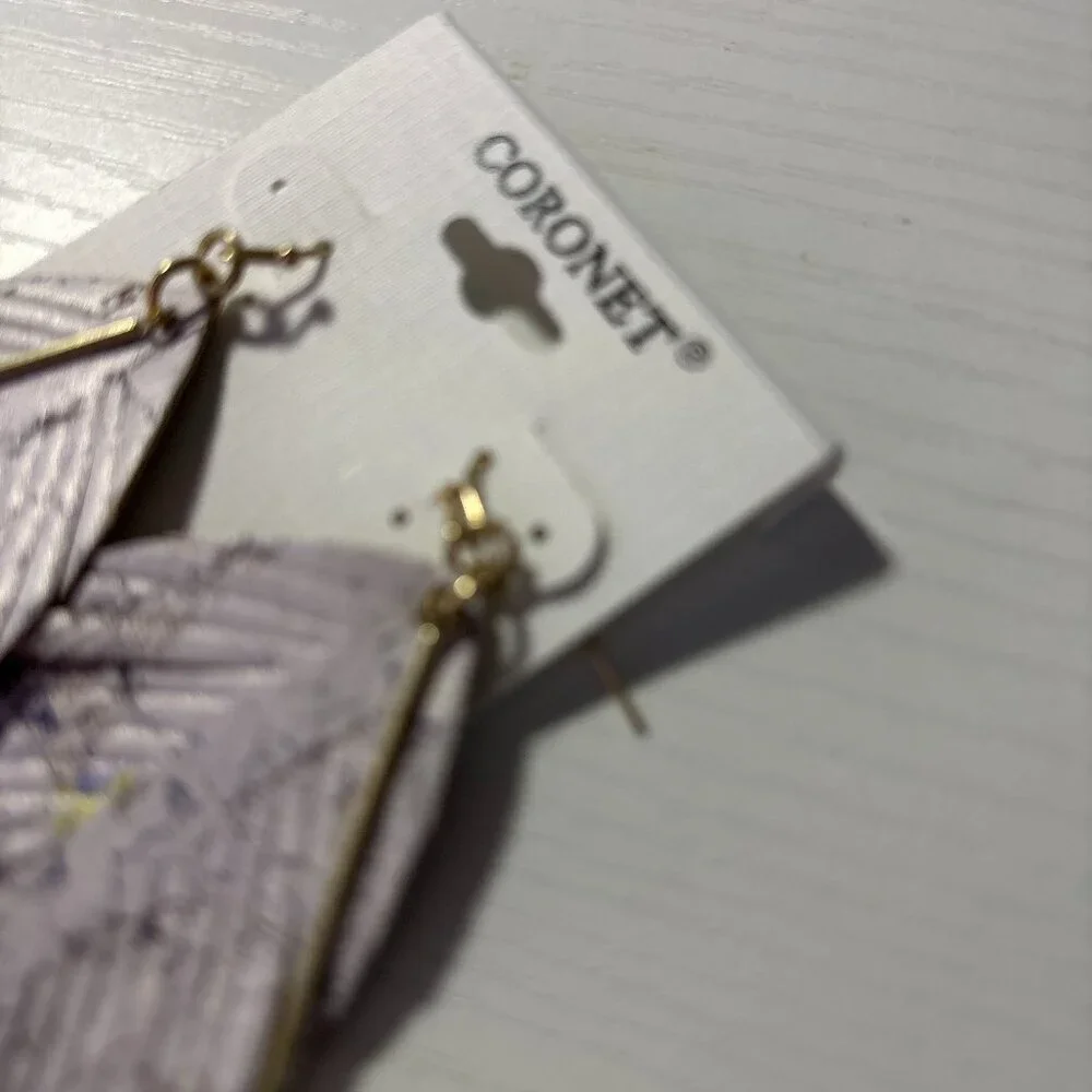 Coronet Lavender Floral Faux Leather Feather Leaf Fringe Statement Earrings NEW - Picture 2 of 3